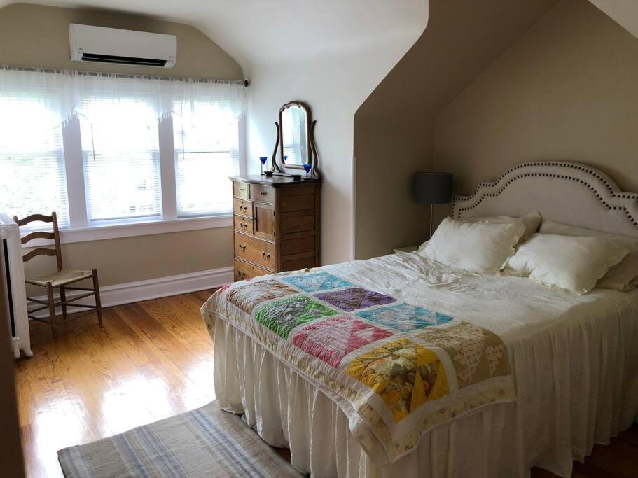 New! Apartment In Historic Mansion. Location! Views! DEN Exteriér fotografie